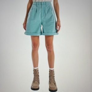 Mother Catch All Pleated jorts /  Shorts size 28